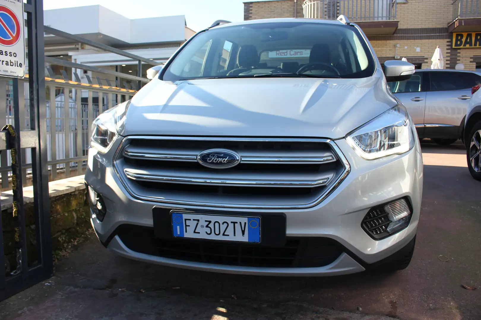 Ford Kuga tdci 120 CV AUTOMATICA *PREZZO VERO* NAVI UNIPRO Stříbrná - 2