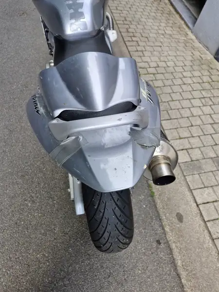 Honda Hornet - foto 5