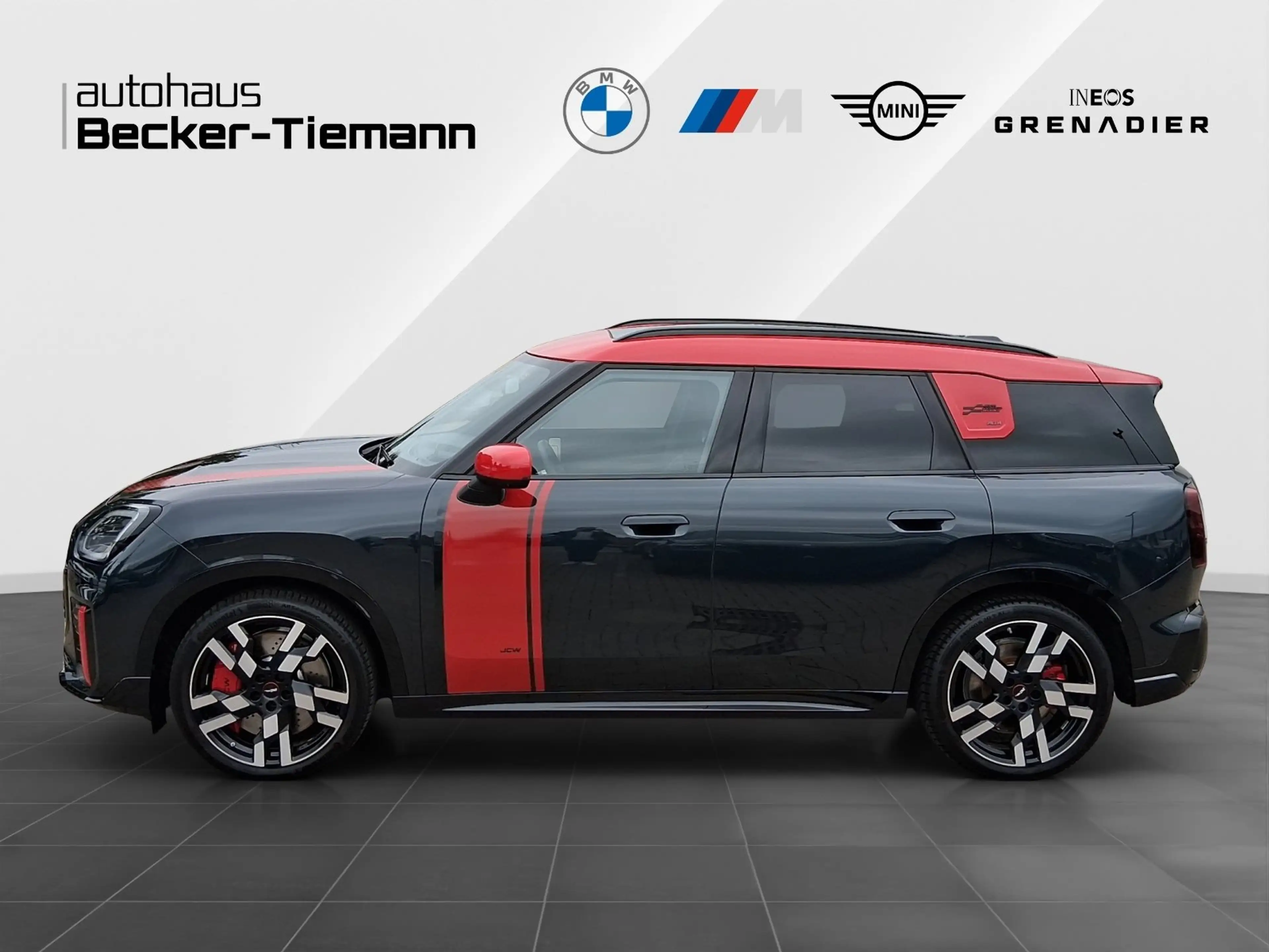 MINI John Cooper Works Countryman John Cooper Works — photo 3