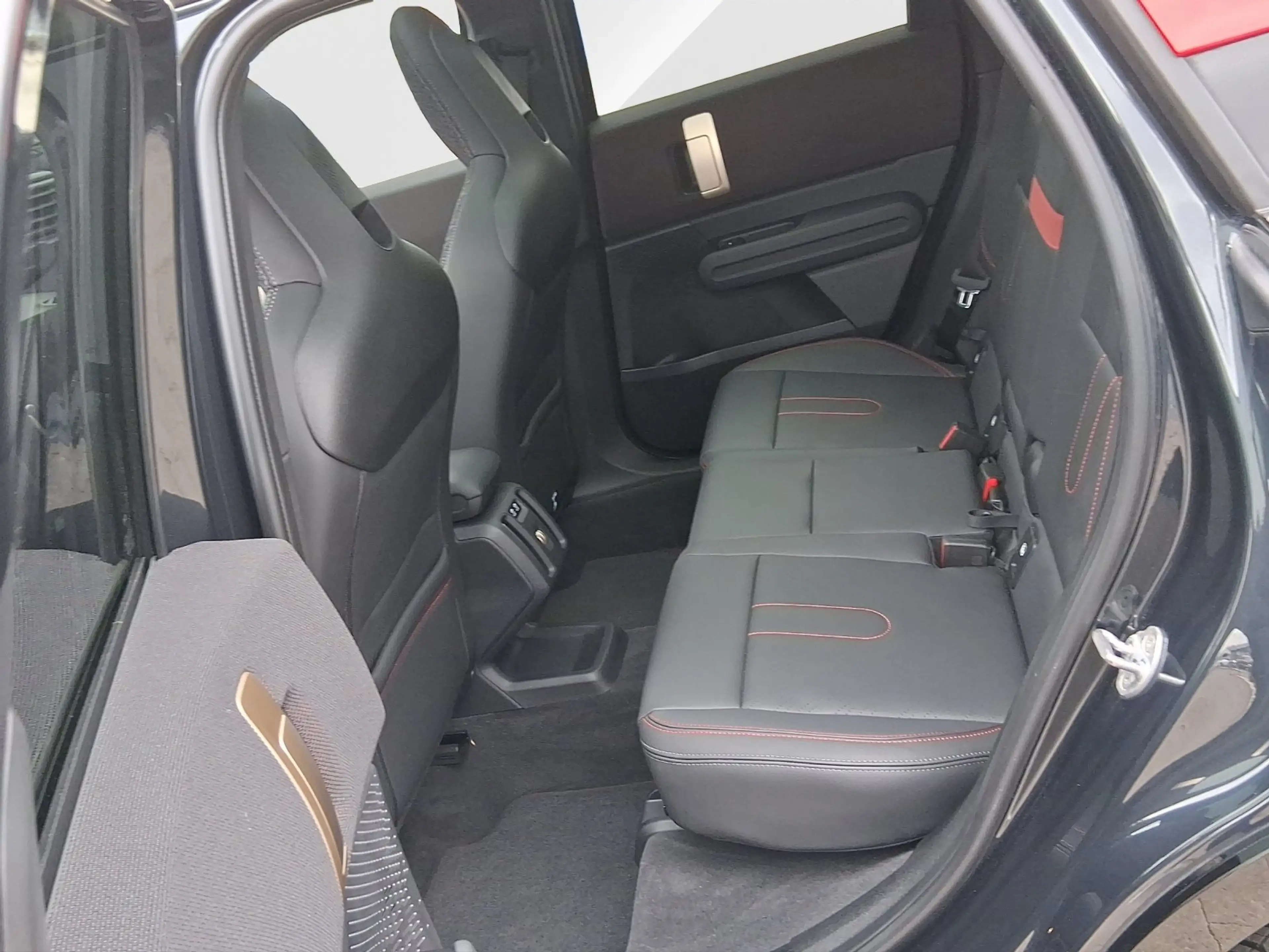 MINI John Cooper Works Countryman John Cooper Works — photo 13