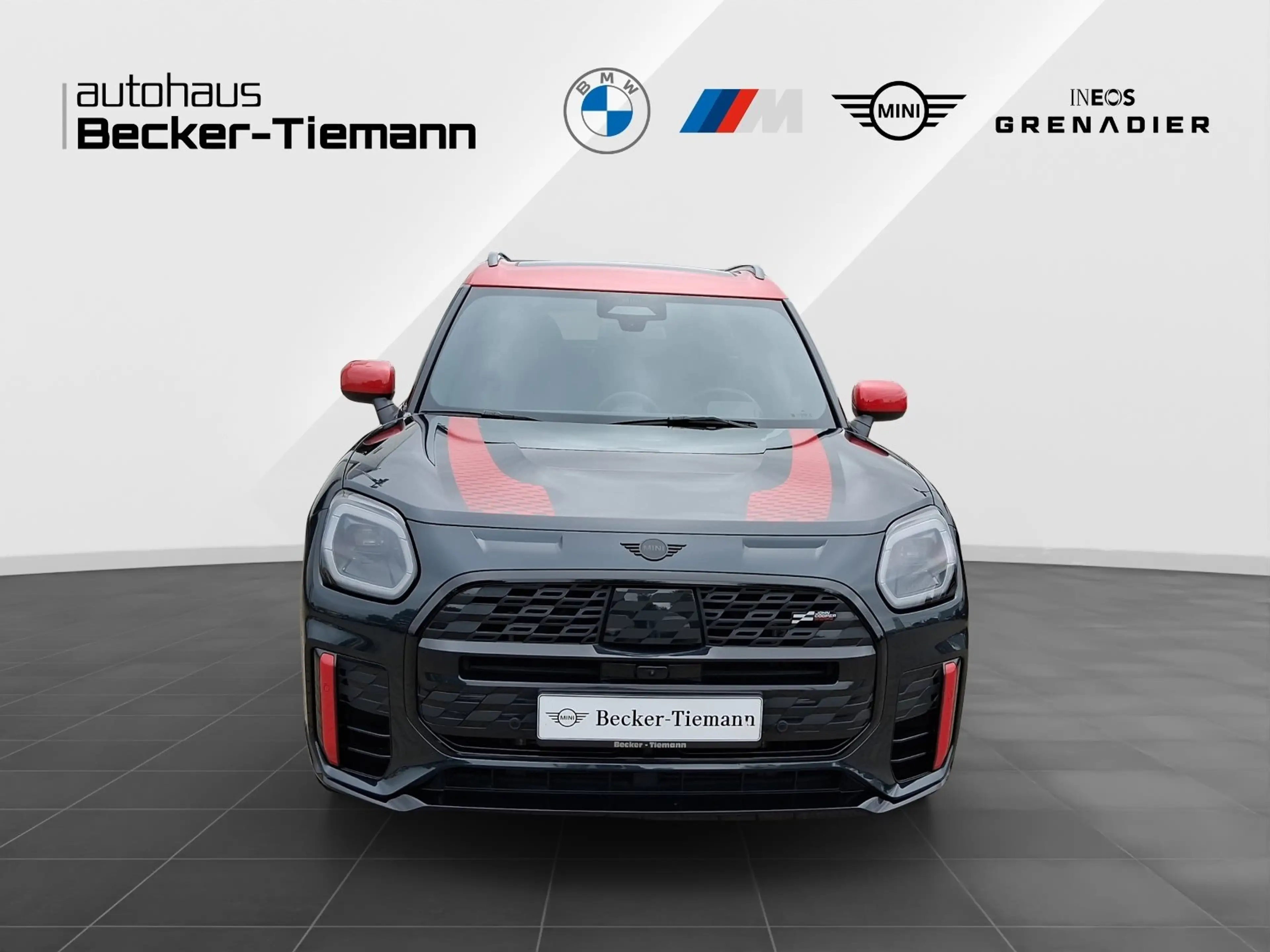 MINI John Cooper Works Countryman John Cooper Works — photo 2