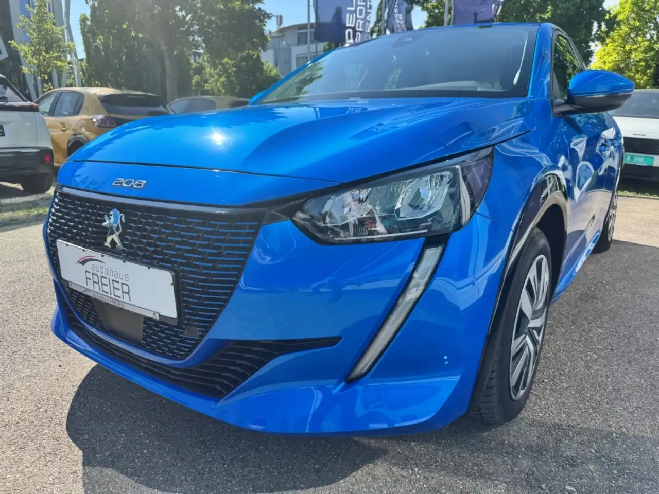 Peugeot 208