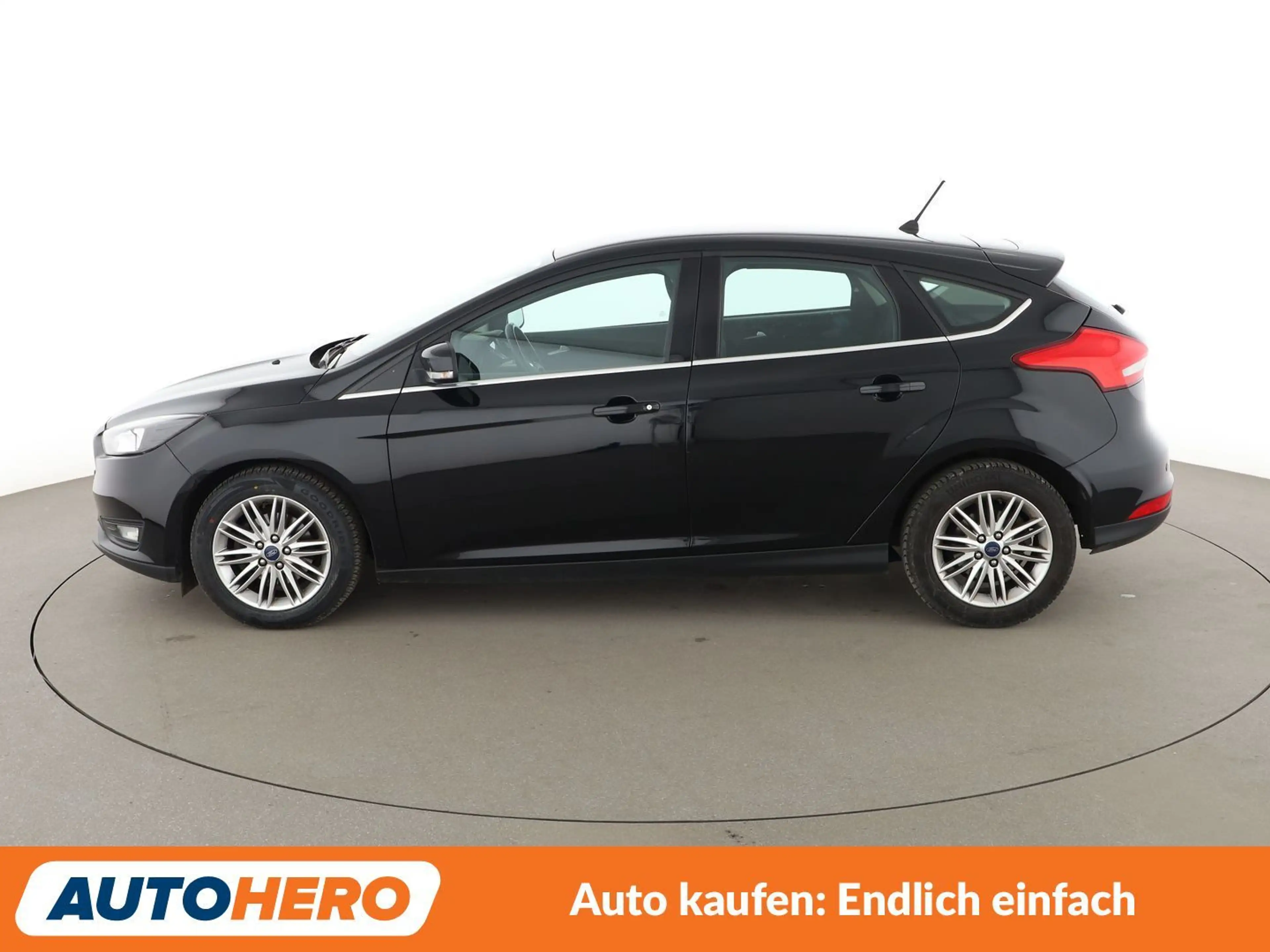 Ford Focus 1.0 EcoBoost Cool&Connect*PDC*SHZ*KLIMA* — photo 3