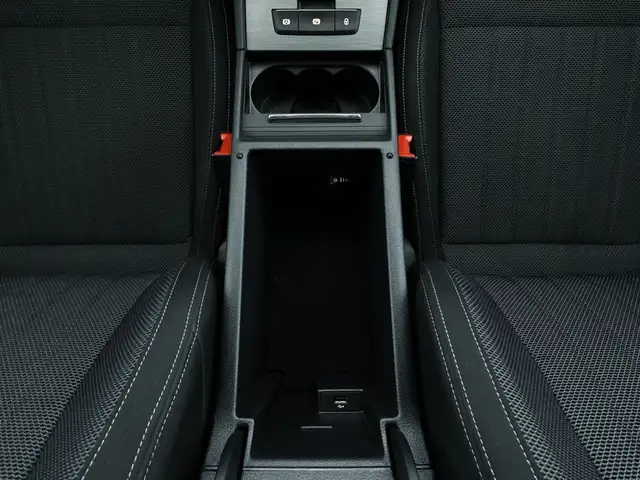 Skoda Superb view 14