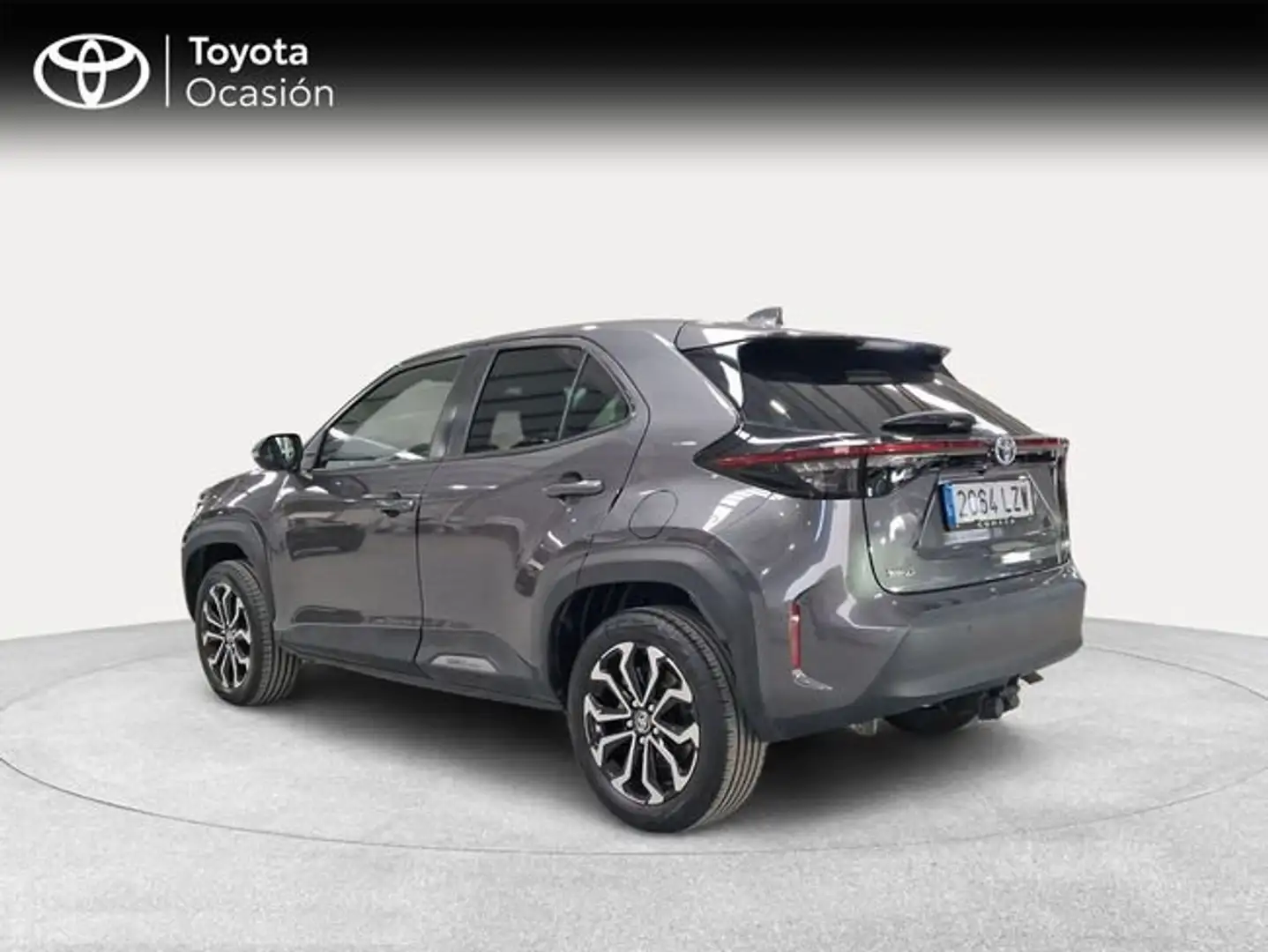 Toyota Yaris Cross 1.5 120H Active Tech Pack Confort Gris - 2
