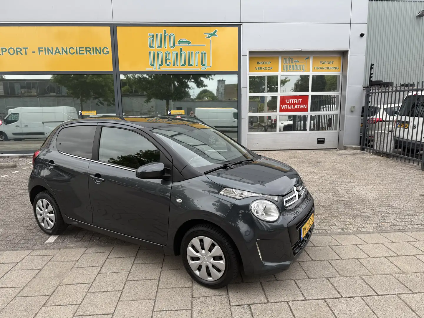 Citroen C1 1.0 e-VTi Airscape Feel * 80.867 Km * Airco * Led Grijs - 2