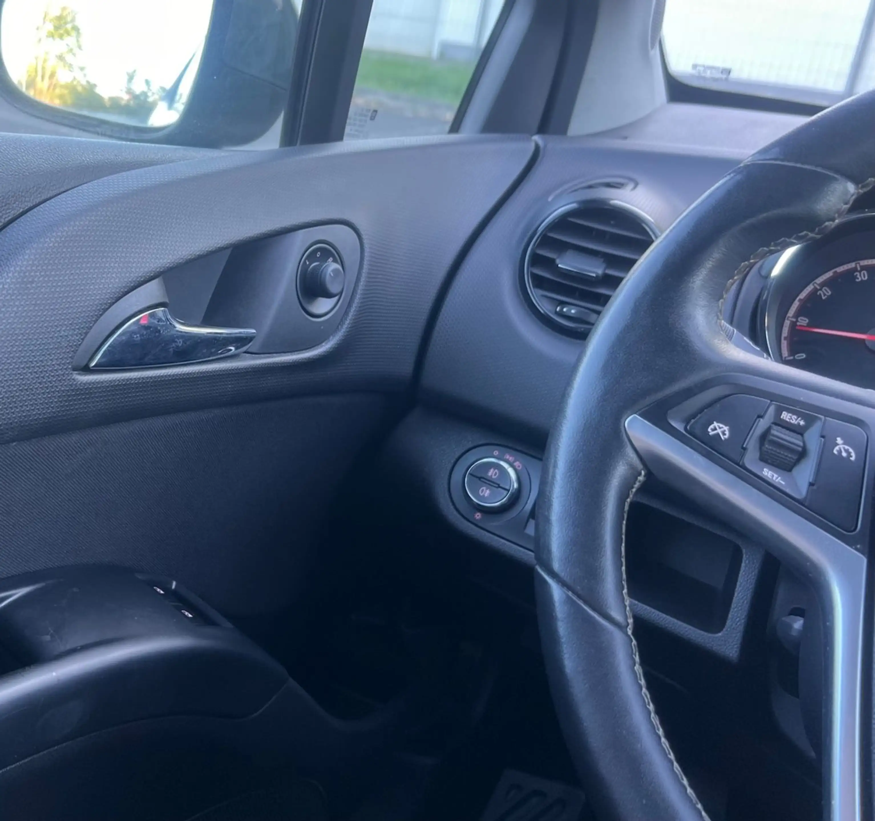 Opel Meriva B Style Sport/PDC/SHZ/KLIMA/SHZ.LENKRAD — photo 11