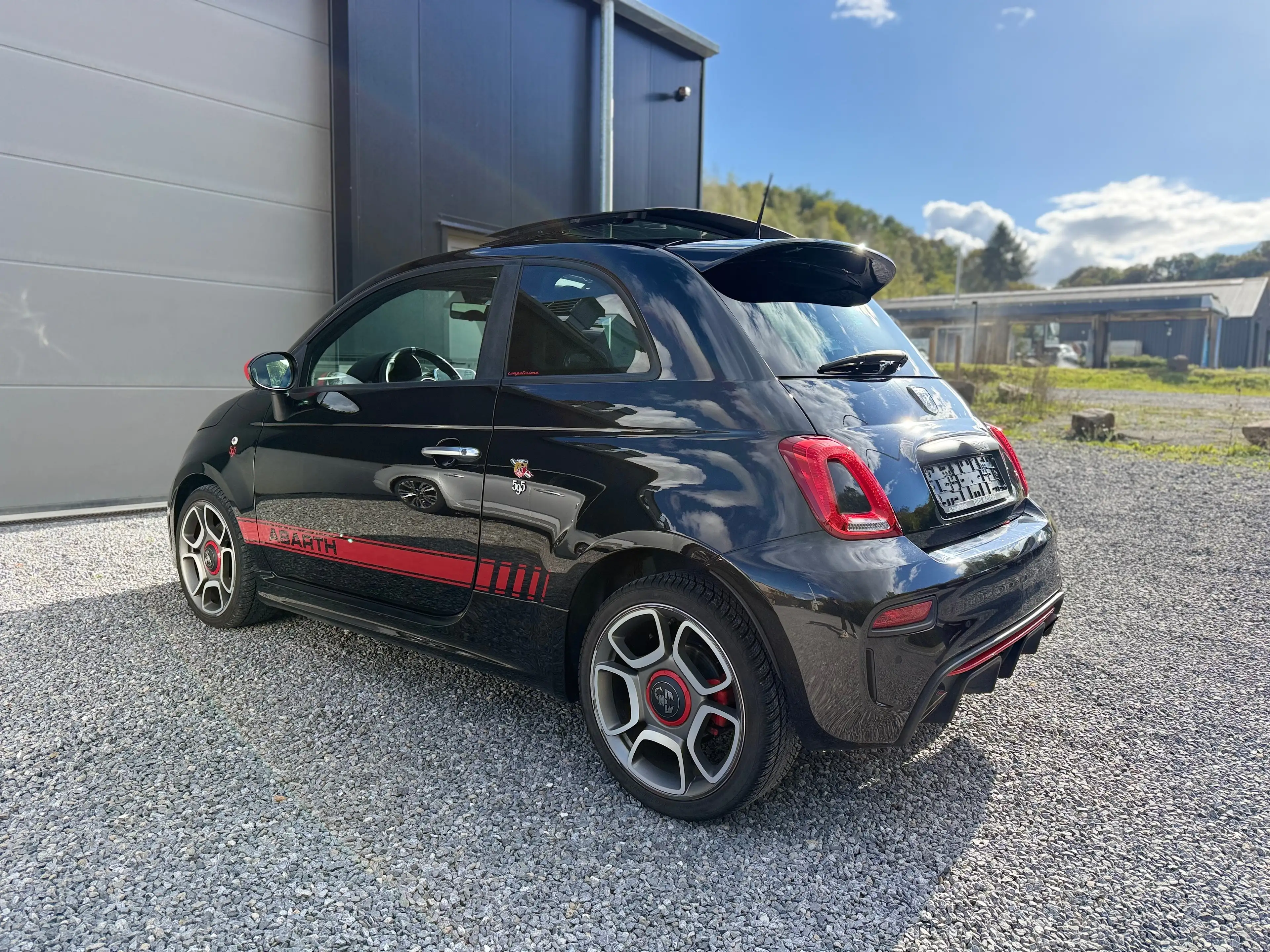 Abarth 595 595 1.4 T-Jet (EU6D) — photo 2