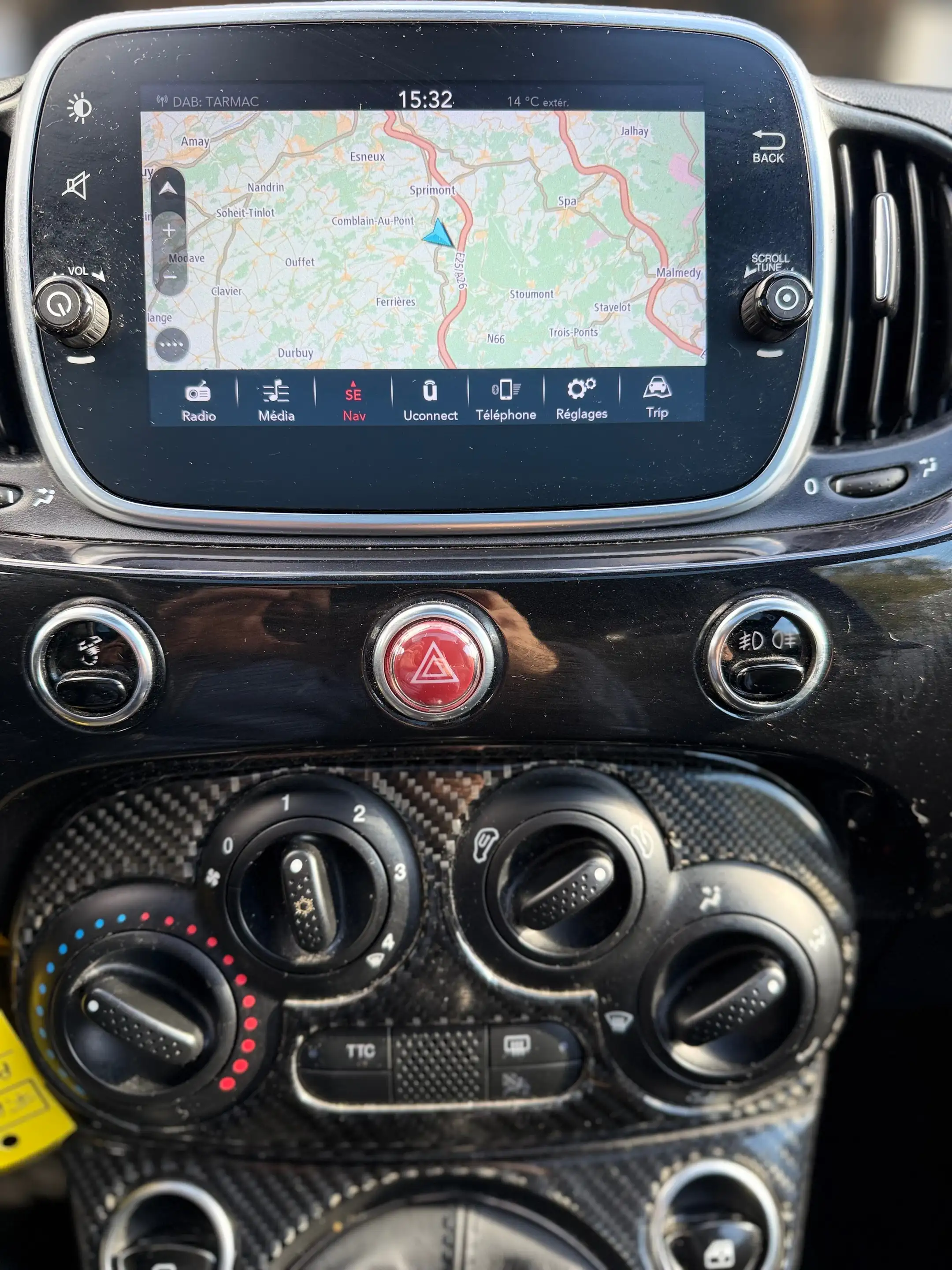 Abarth 595 595 1.4 T-Jet (EU6D) — photo 15