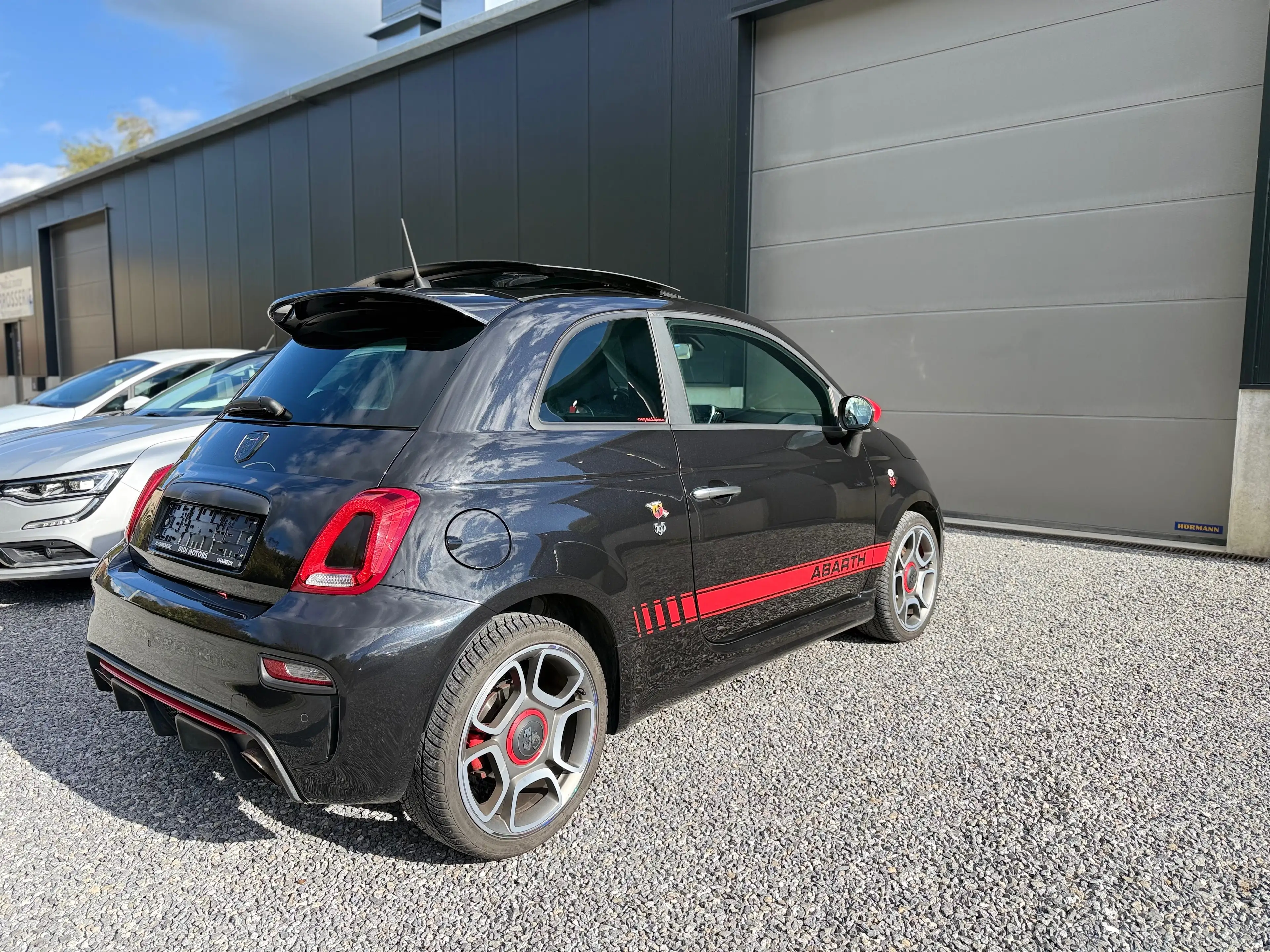 Abarth 595 595 1.4 T-Jet (EU6D) — photo 4