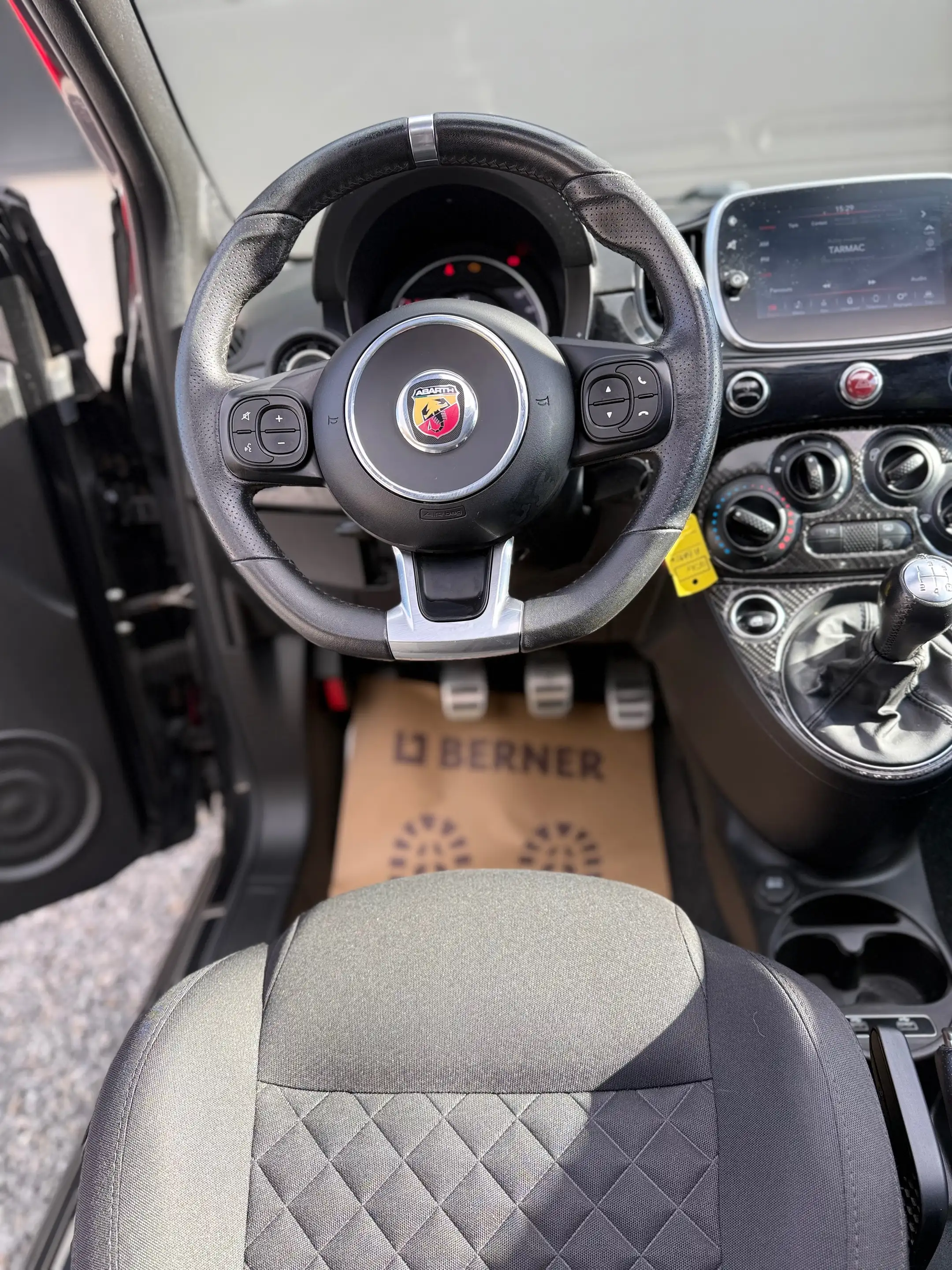 Abarth 595 595 1.4 T-Jet (EU6D) — photo 11