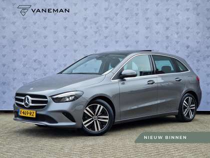 Mercedes-Benz B 200 Business Solution Luxury Automaat | Pano | Stoelve