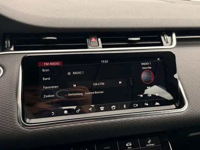 Land Rover Range Rover Evoque view 24