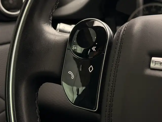 Land Rover Range Rover Evoque view 19