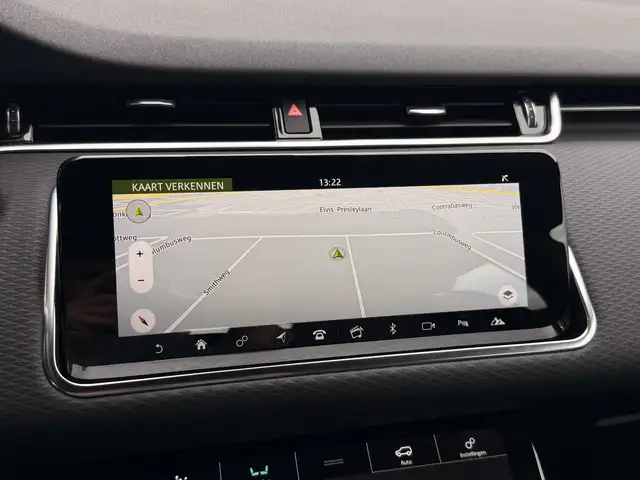 Land Rover Range Rover Evoque view 23