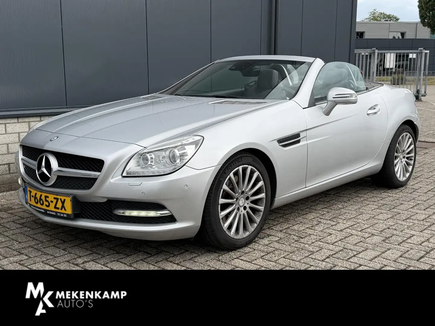 Mercedes-Benz SLK 250 17"/Leder/Stoelverwarming/Navigatie/PDC/Alarm/Clim Grau - 1