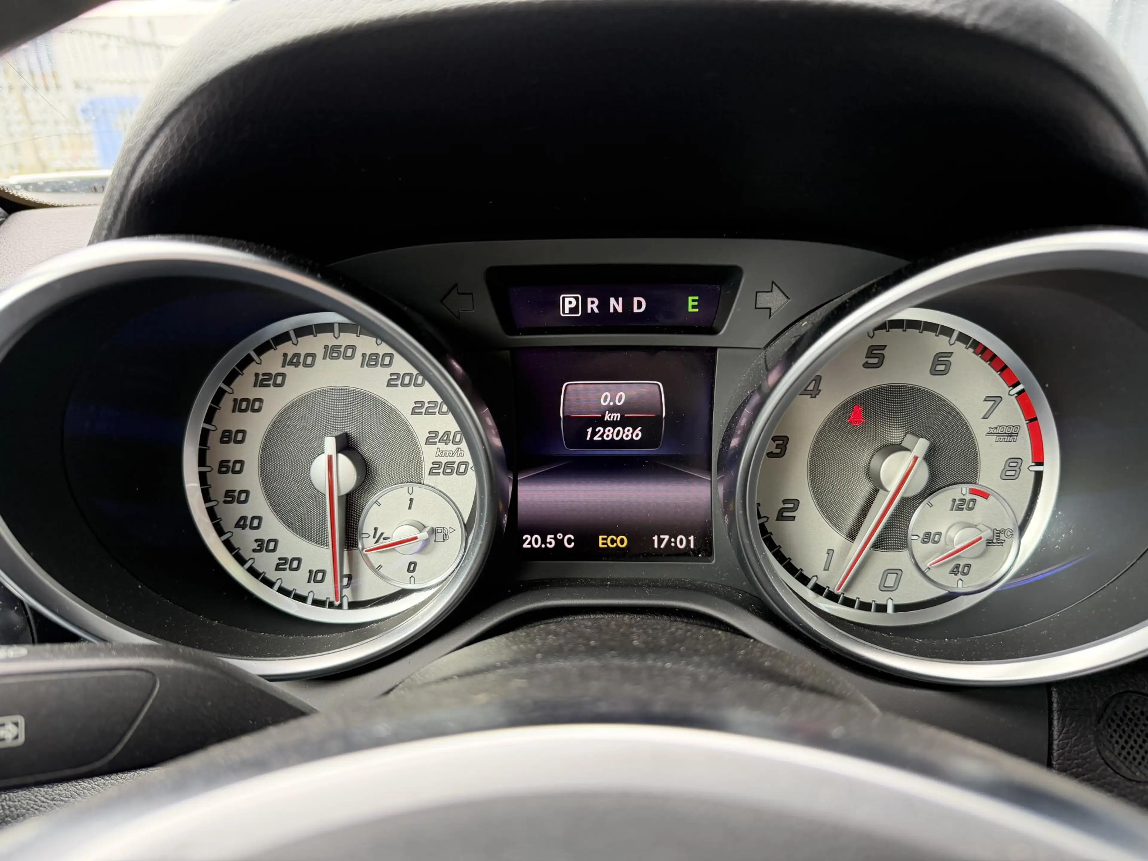 Mercedes-Benz SLK 250 17"/Leder/Stoelverwarming/Navigatie/PDC/Alarm/Clim — photo 6