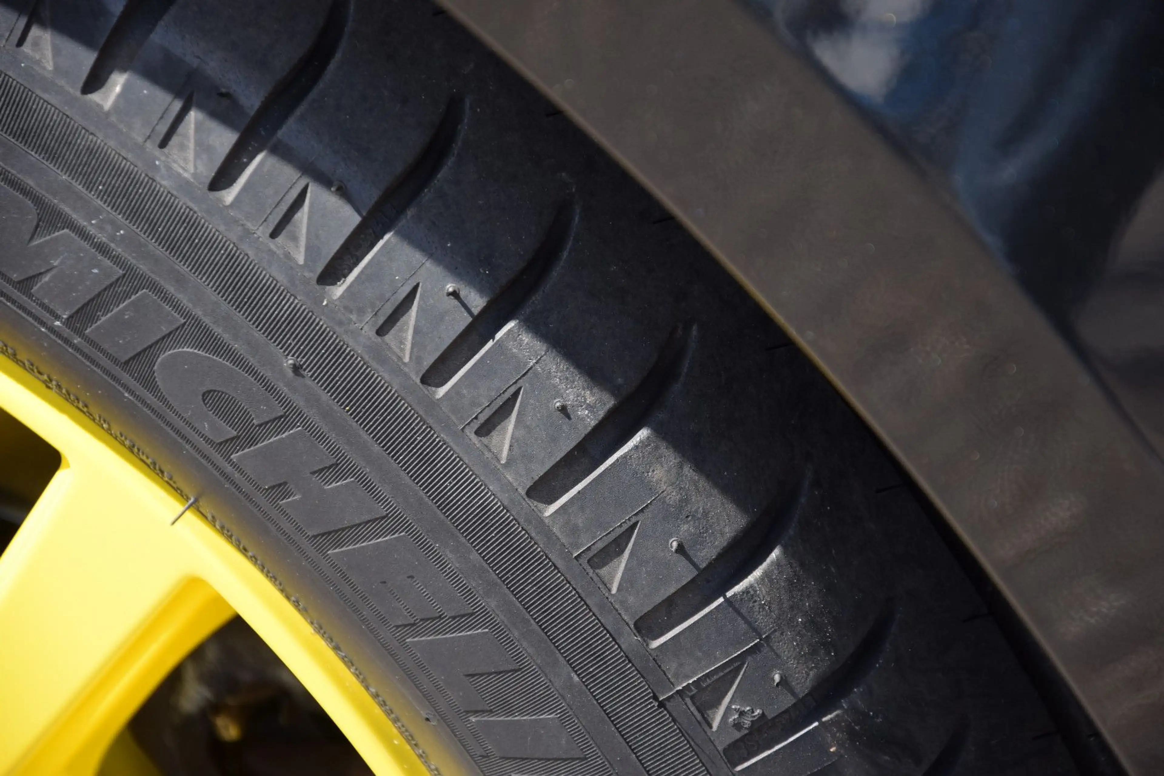 Suzuki Swift 5-TÜRER KLIMA TEMPOMAT SPORTAUSPUFF 8-FACH — photo 9