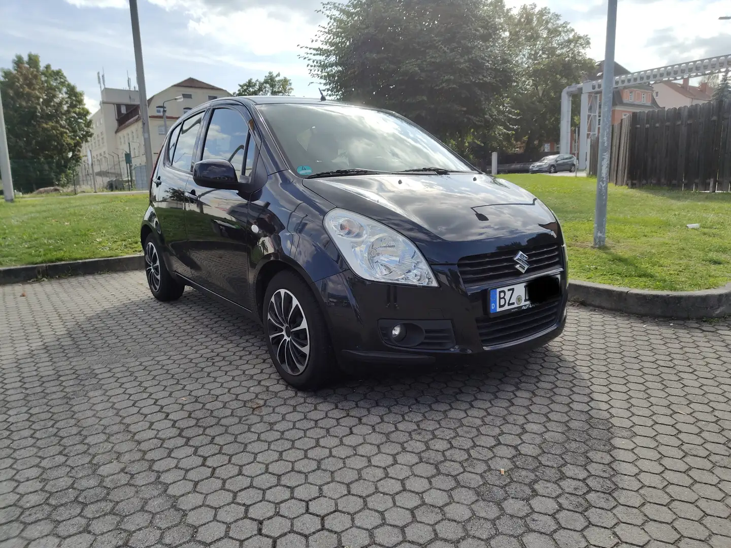 Suzuki Splash Splash 1.2 Automatik Comfort Schwarz - 2