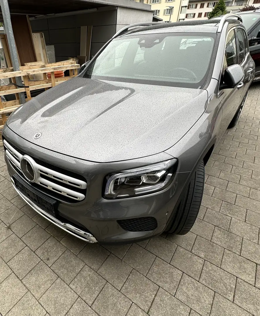 Mercedes-Benz GLB 220 220d 4MATIC Aut. - 1