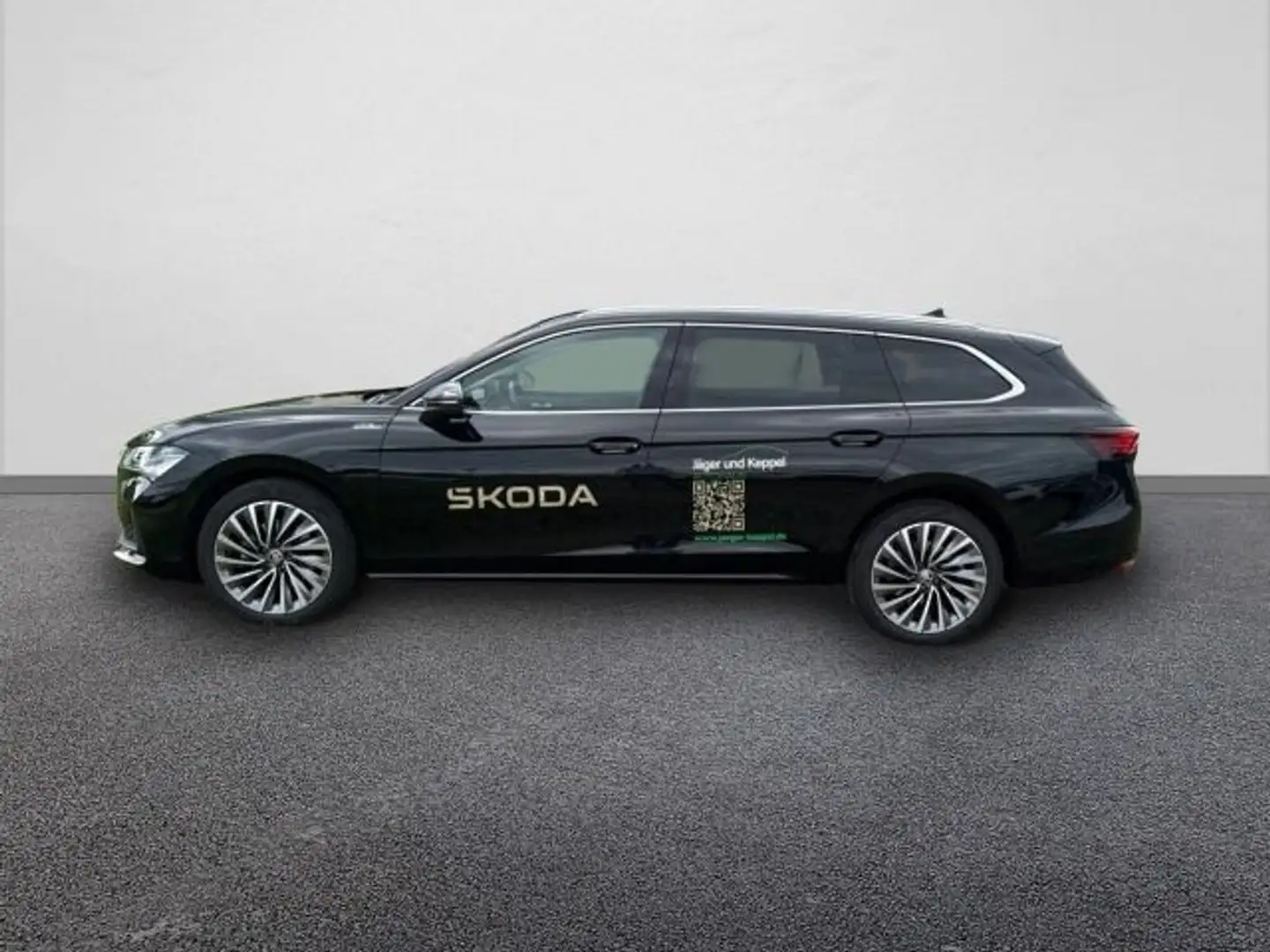 Skoda Superb Combi L&K 1,5 TSI mHEV110 kW 7-Gang autom Negro - 2
