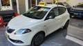 Lancia Ypsilon Ypsilon 1.0 firefly hybrid Gold s Targa GK721TD Bianco - thumbnail 2