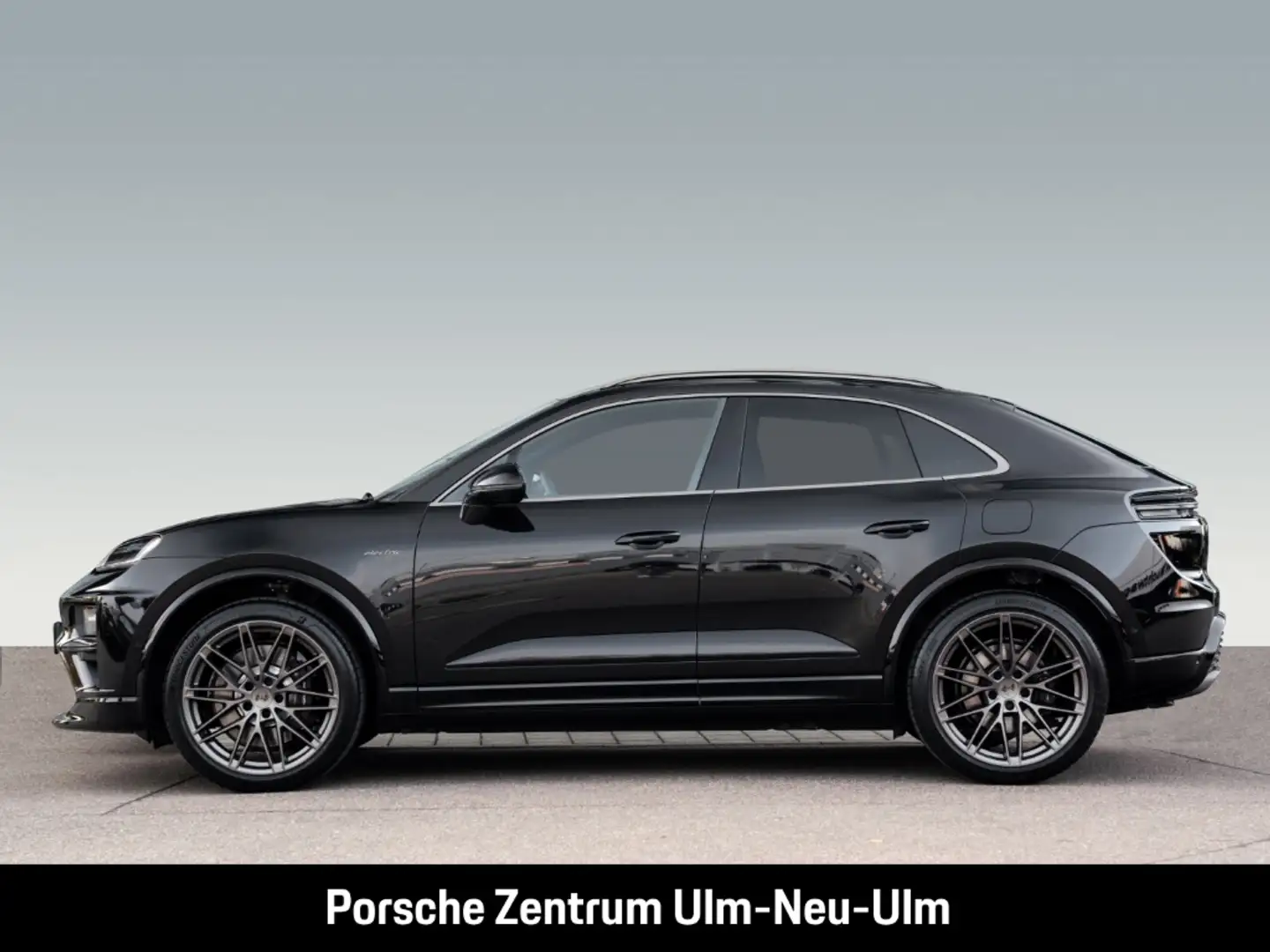 Porsche Macan Turbo Burmester HA-Lenkung InnoDrive HUD Schwarz - 2