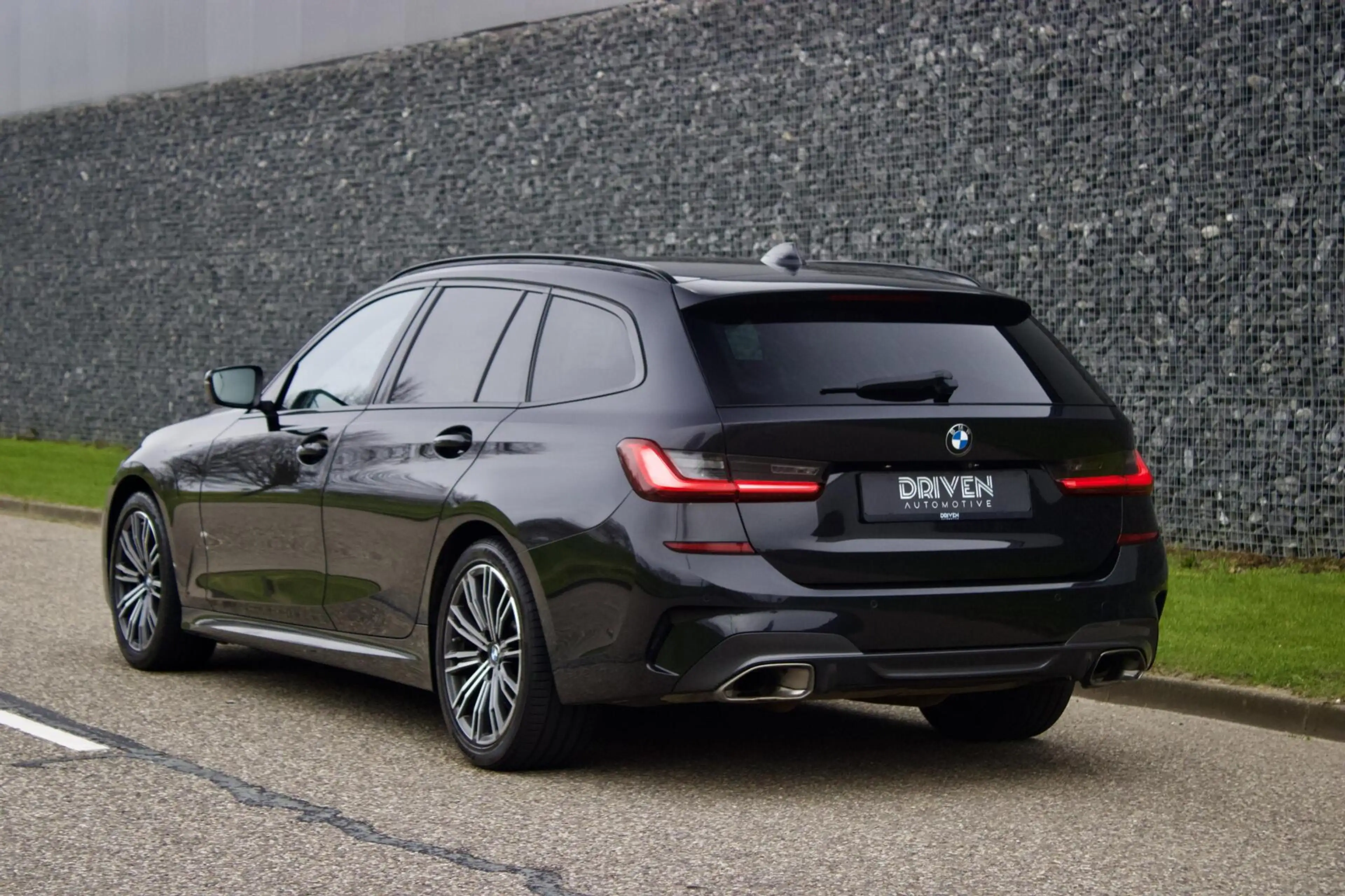 BMW 340 3-serie Touring M340i xDrive High Executive Editio — photo 3