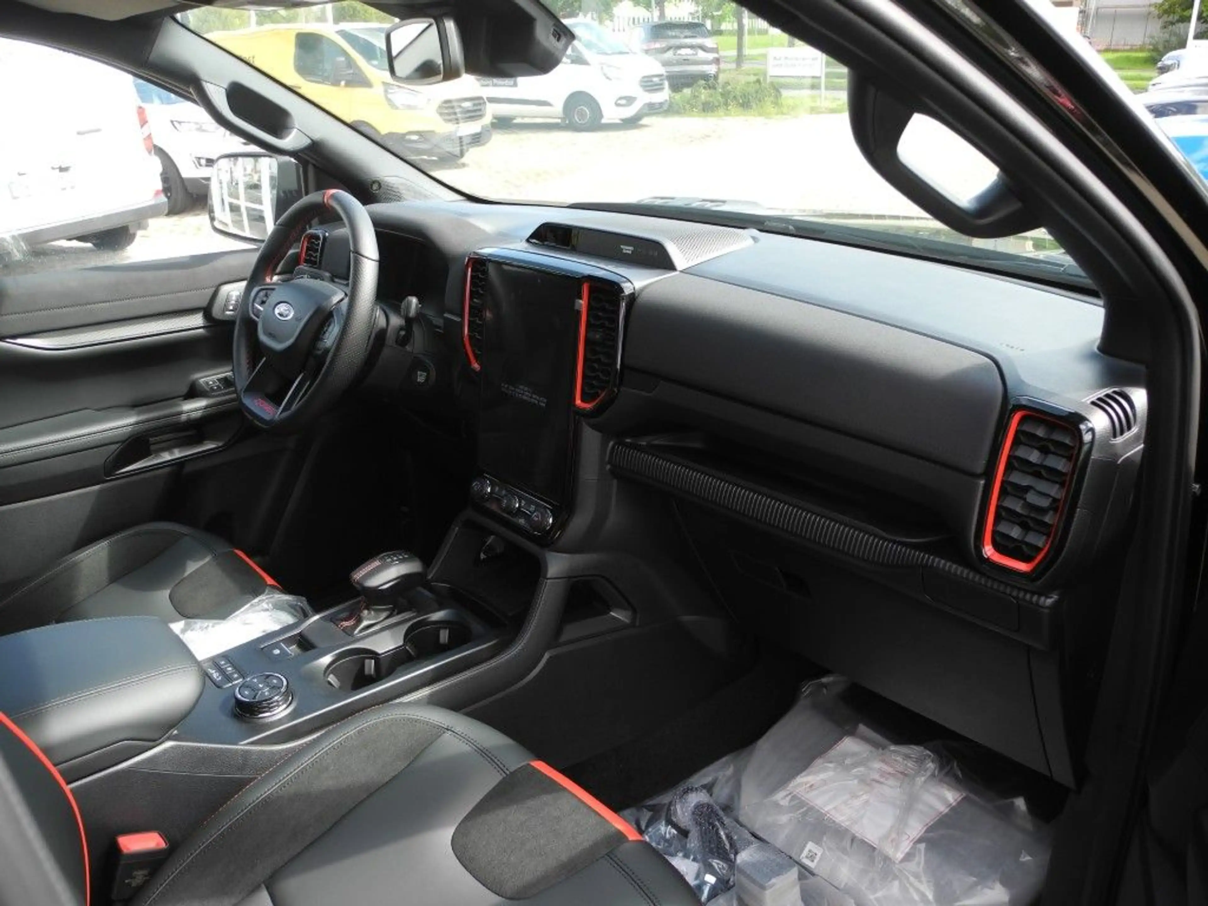 Ford Ranger Raptor 3,0 l Doka - Rollo, AHK, Matrix LED, Allwetter — photo 6