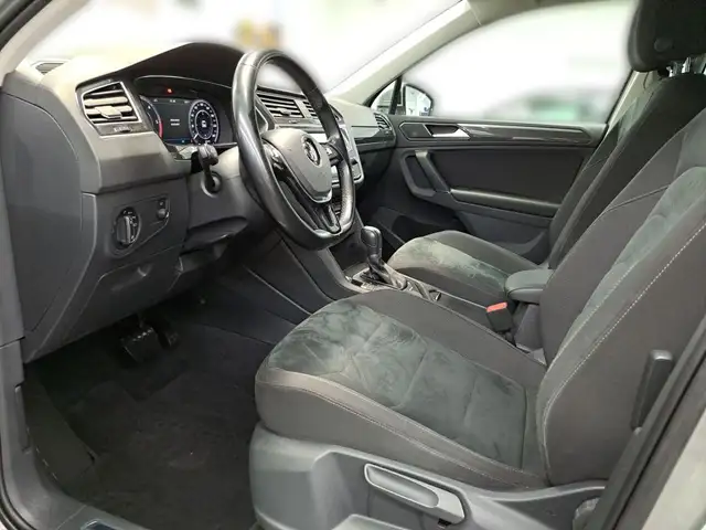 Volkswagen Tiguan view 11