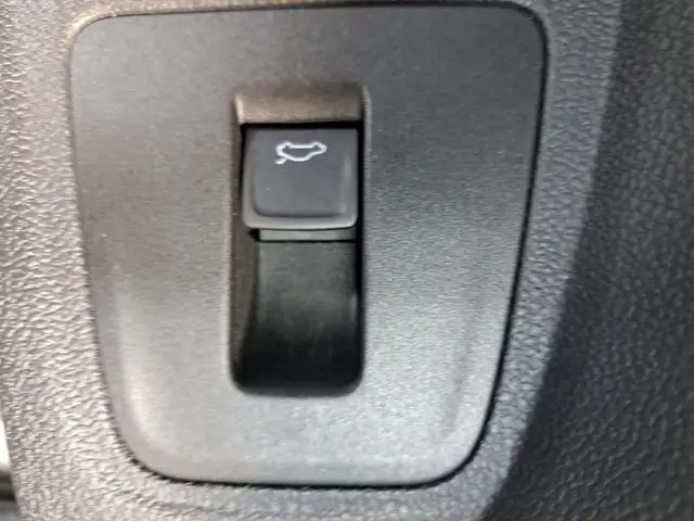Volkswagen Tiguan view 14