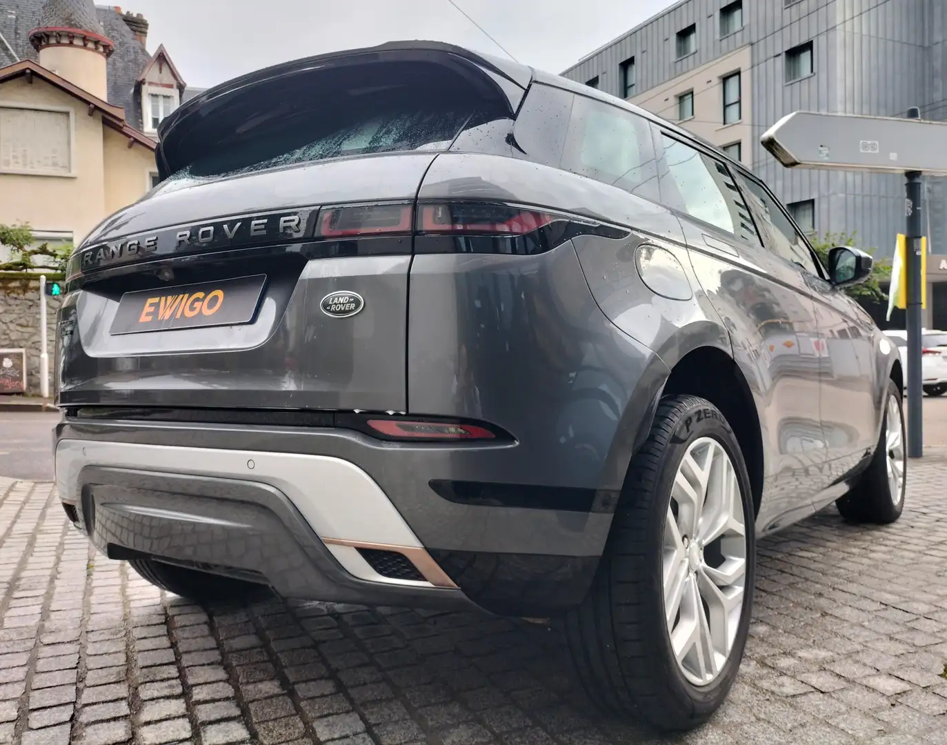 Land Rover Sonstige 2.0 D180 180 HYBRID R-DYNAMIC SE 4WD BVA (TVA Récupérable) - 2