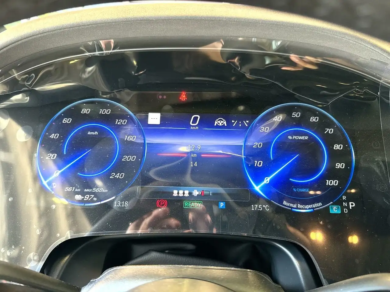 Mercedes-Benz EQS снимка Mercedes-Benz EQS