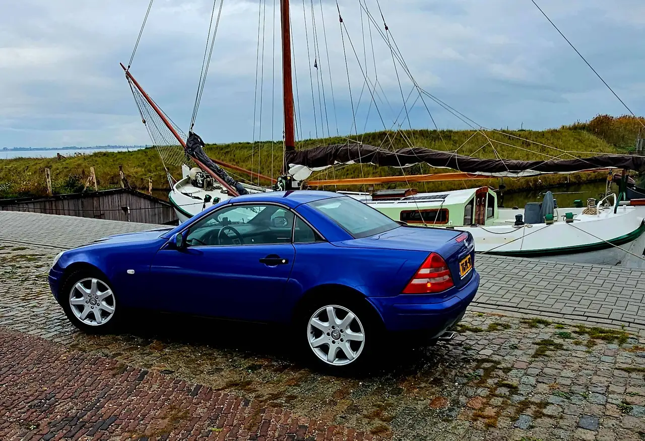 Mercedes-Benz SLK 200, foto 1