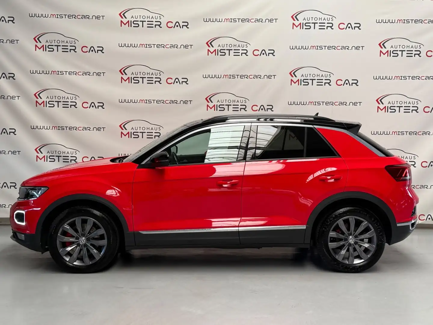 Volkswagen T-Roc Sport ACC/PANO/LED/AHK/KAM/SPUR/TOT/PDC/17 Rot - 2