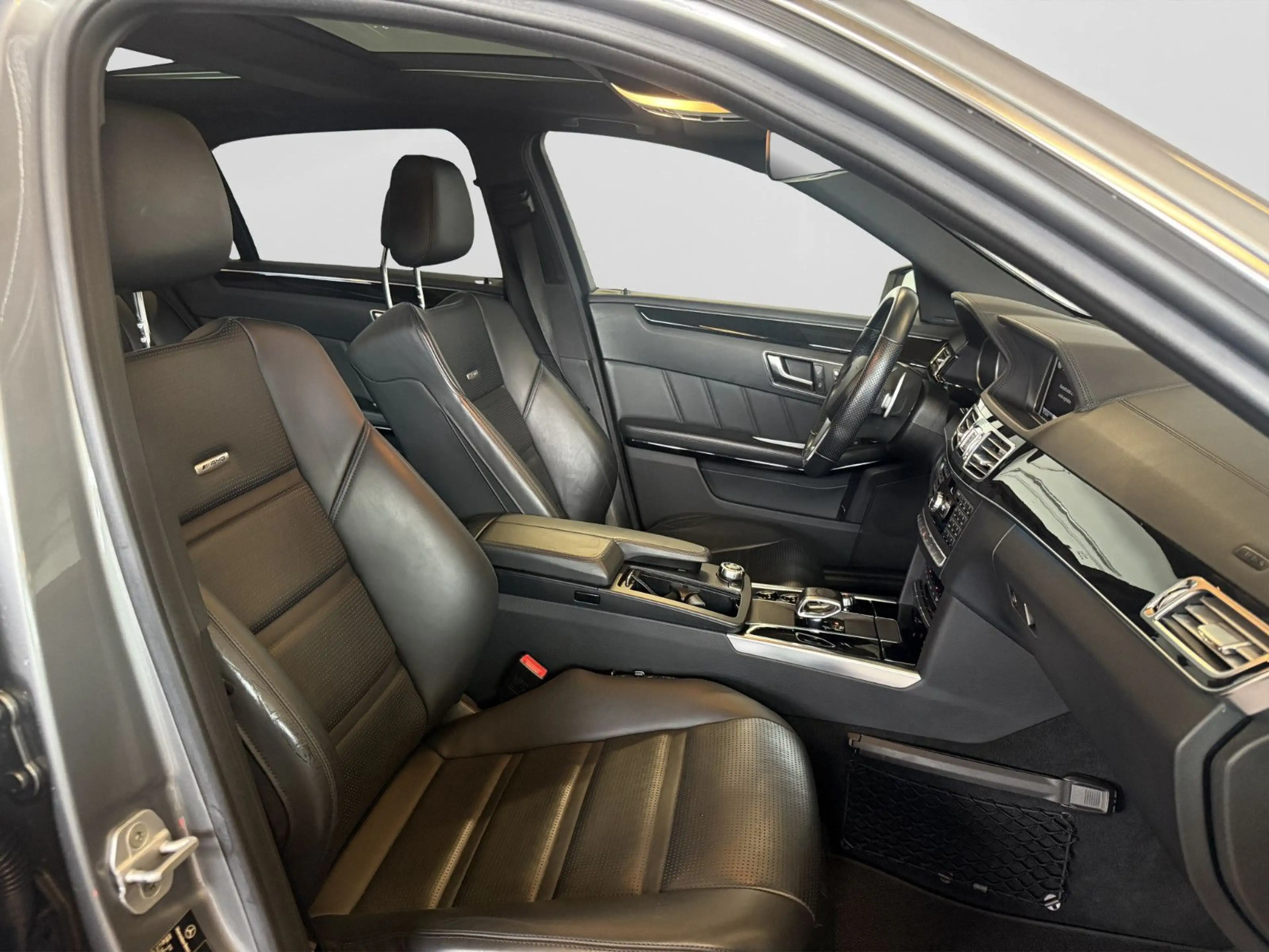 Mercedes-Benz E 63 AMG 4MATIC ILS-LÜFT-H&K-MEMORY-PANO-MASSAGE — photo 15