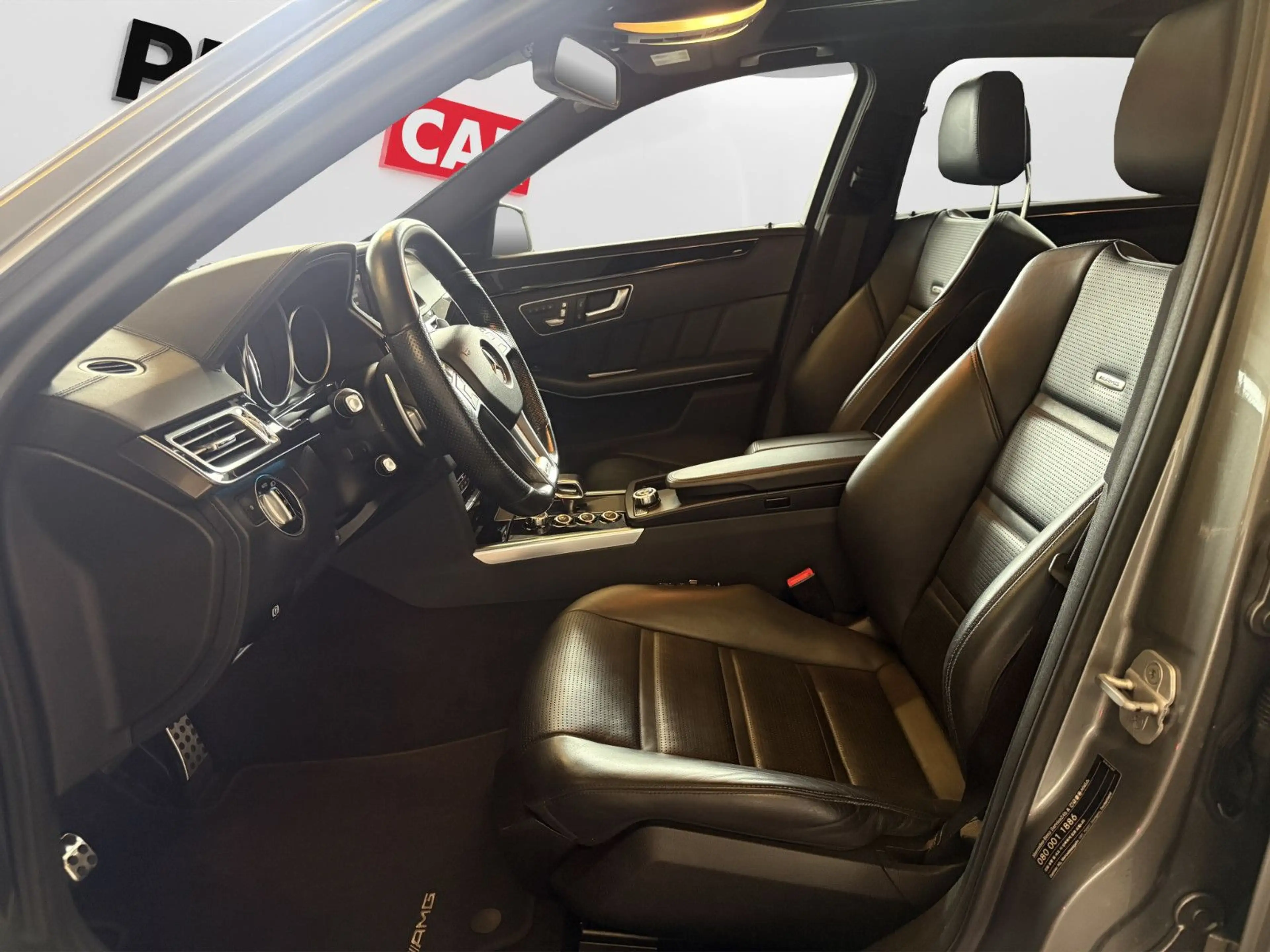 Mercedes-Benz E 63 AMG 4MATIC ILS-LÜFT-H&K-MEMORY-PANO-MASSAGE — photo 14