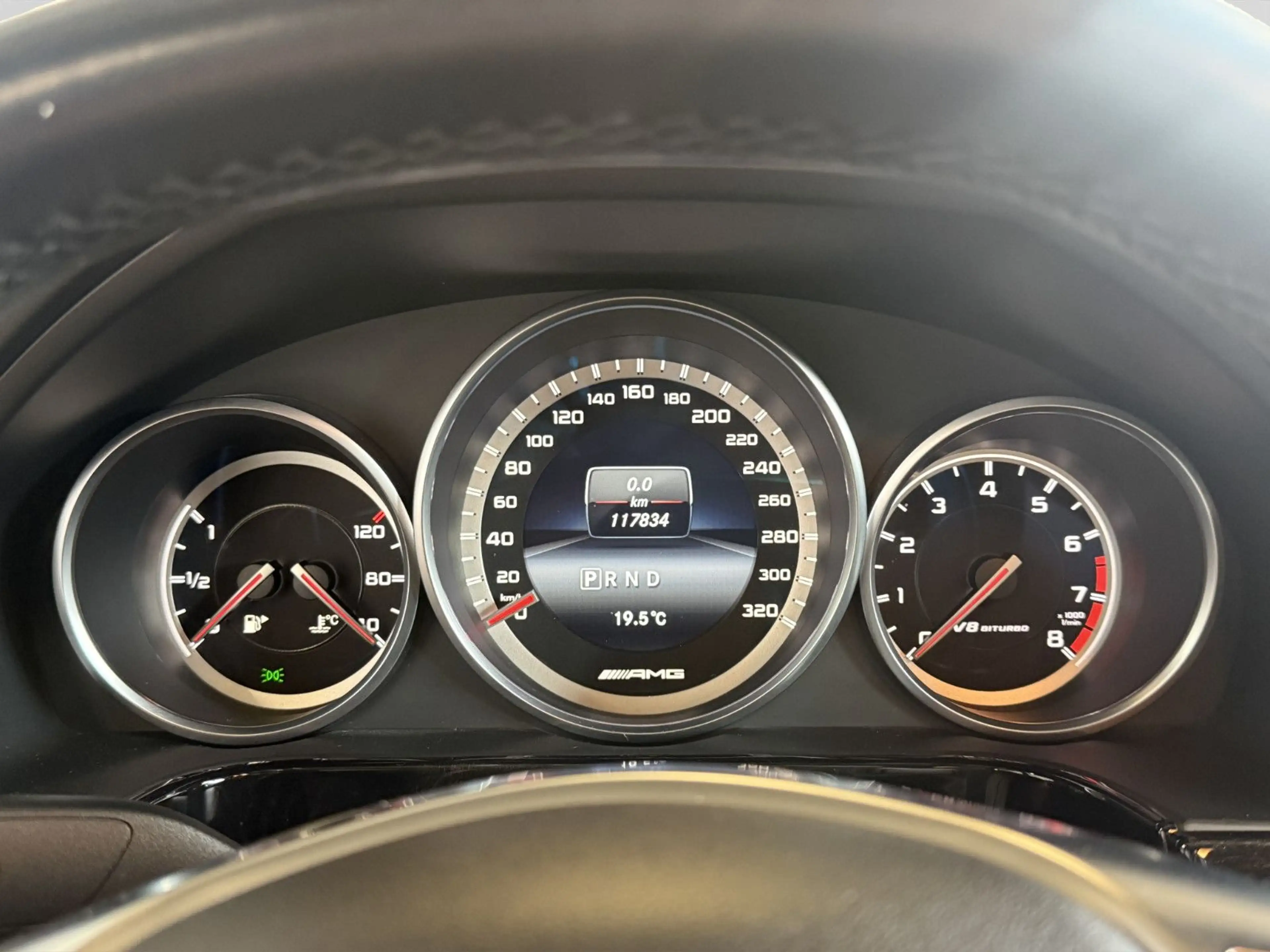 Mercedes-Benz E 63 AMG 4MATIC ILS-LÜFT-H&K-MEMORY-PANO-MASSAGE — photo 13