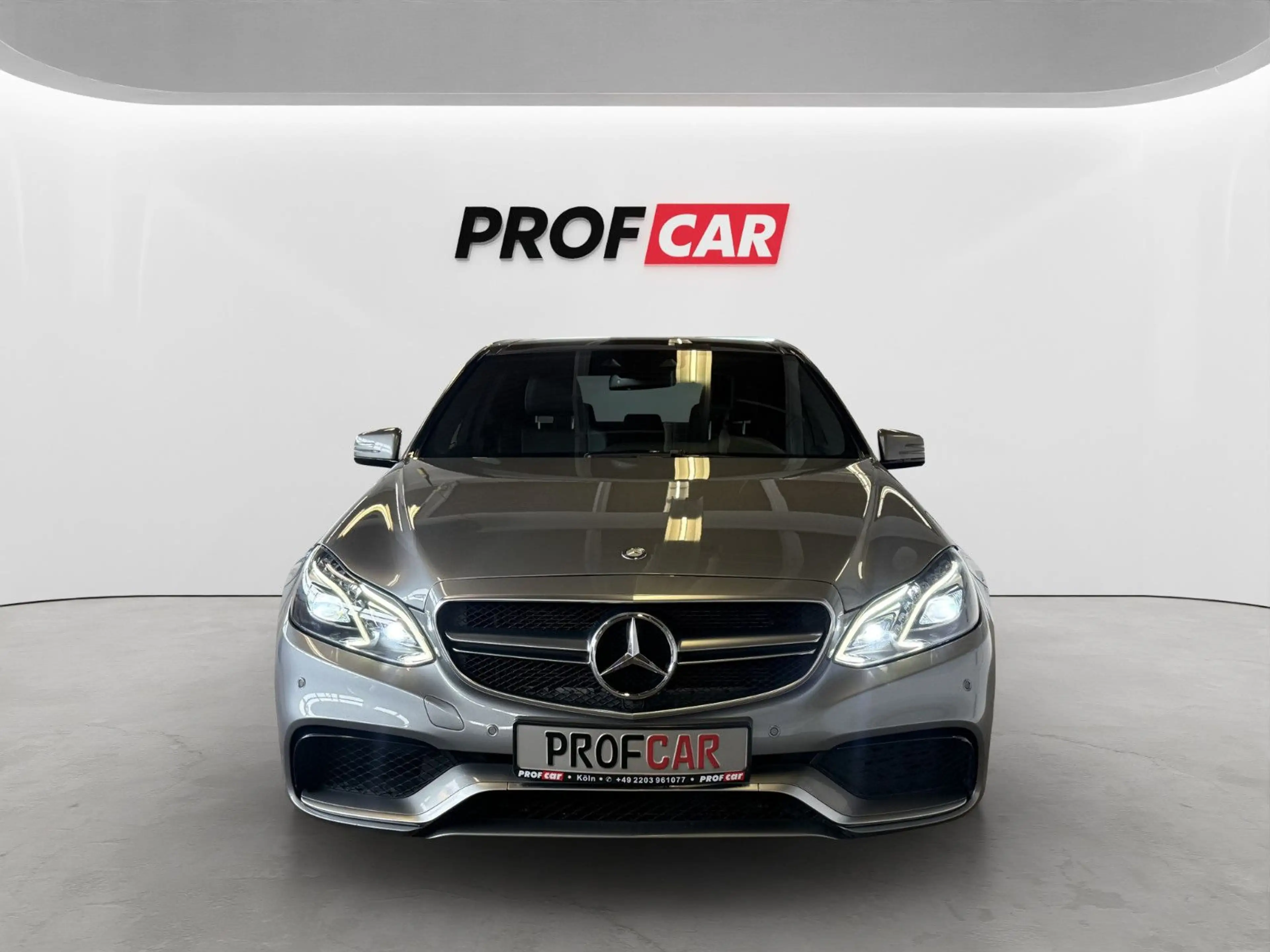 Mercedes-Benz E 63 AMG 4MATIC ILS-LÜFT-H&K-MEMORY-PANO-MASSAGE — photo 8