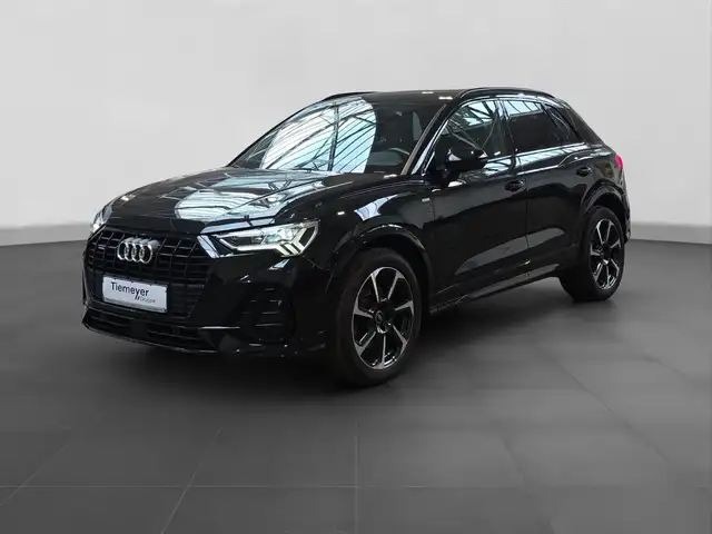 Audi Q3 view 2