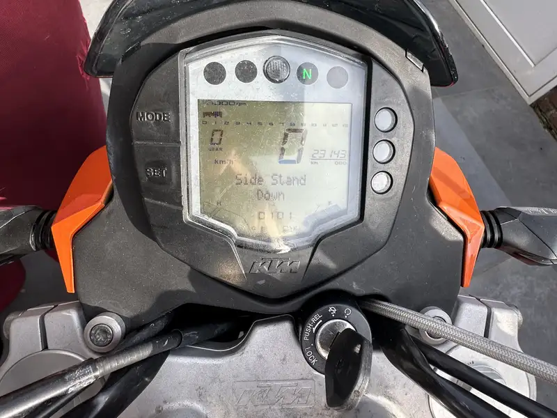 KTM 125 Duke - foto 5