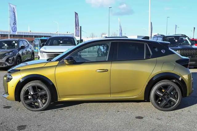 Lancia Ypsilon view 8
