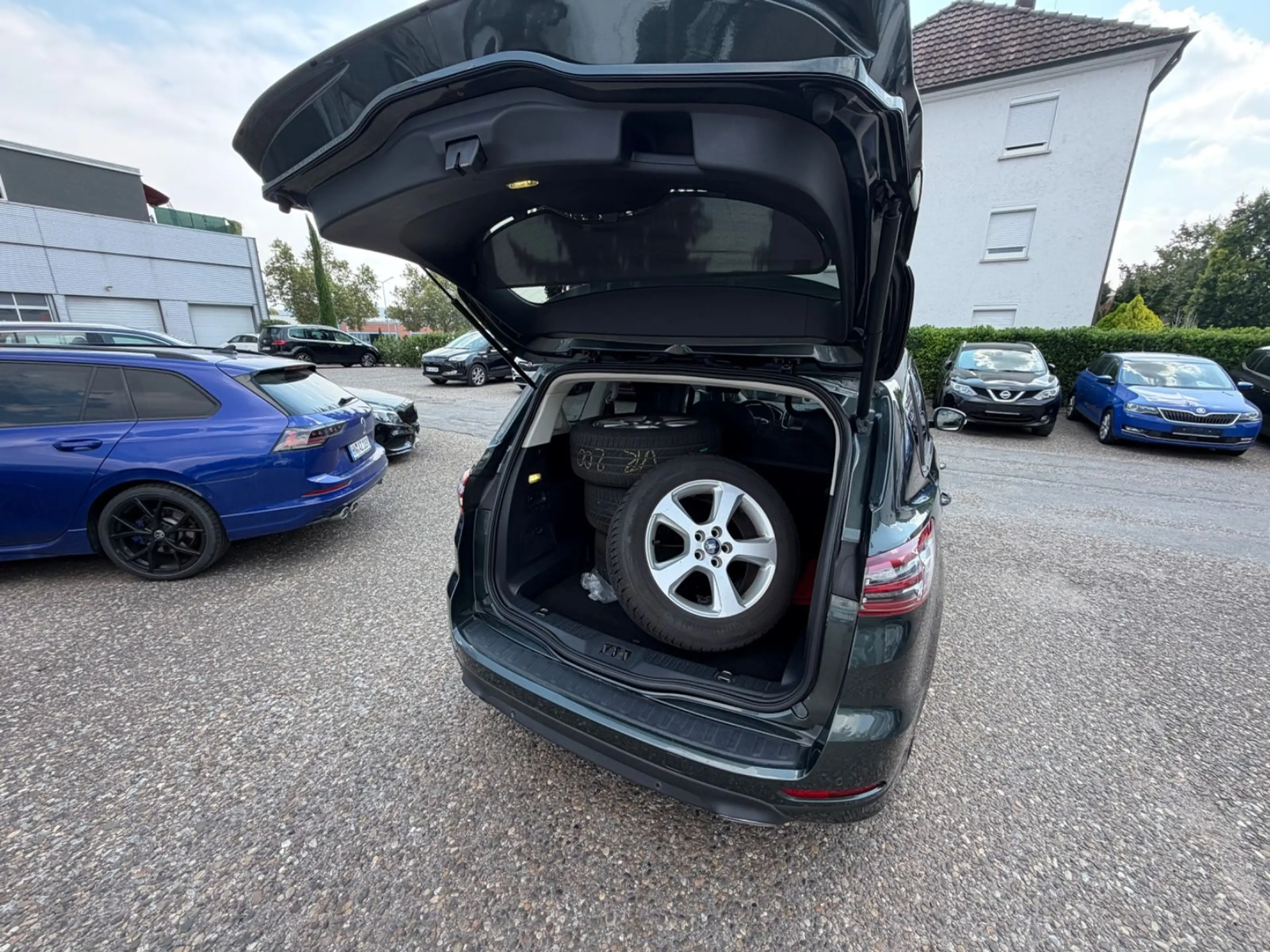 Ford S-Max Titanium*1.Hand*Navi*Spurhalt.*Keyless Go — photo 14