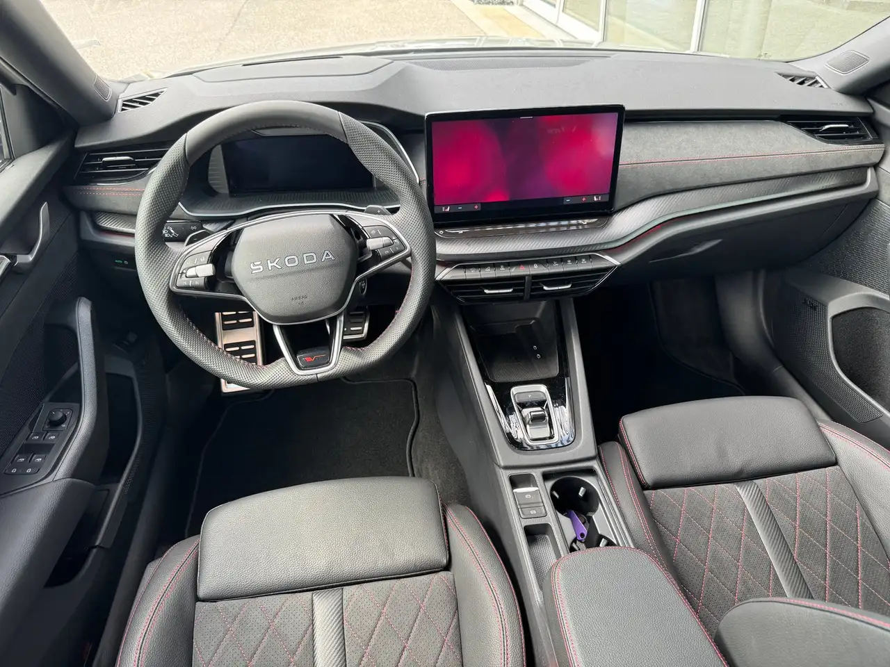 Skoda Octavia 2026 — фото 15