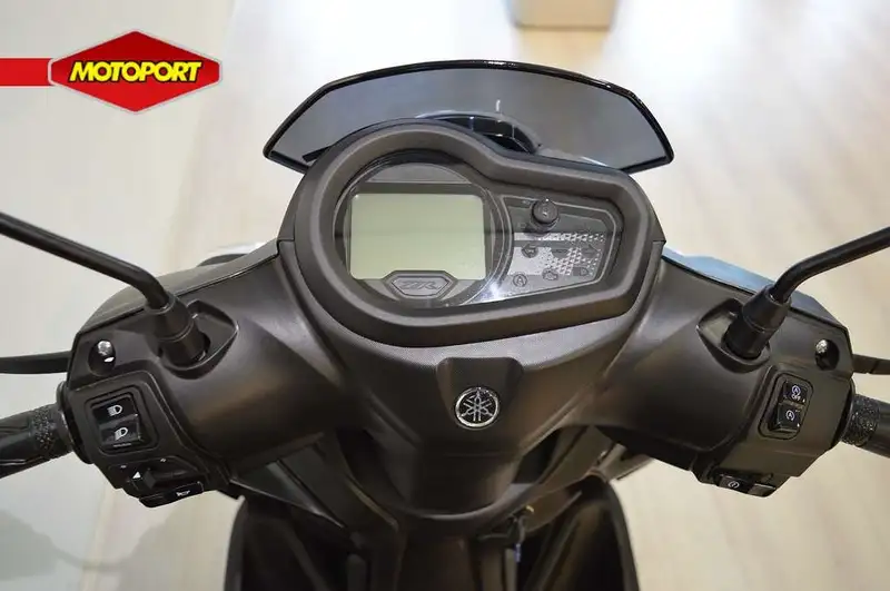 Yamaha RayZR - foto 8