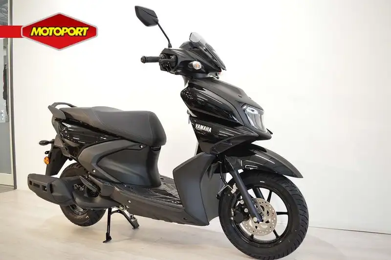 Yamaha RayZR - foto 2