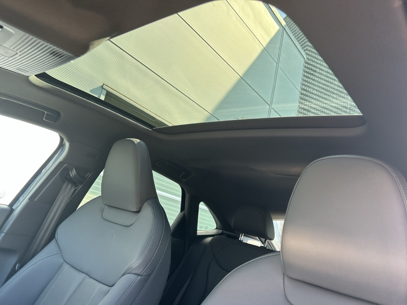 Audi Q3 Sportb TFSI quat Stronic Sportpaket+Panodach+Navi+ — photo 28