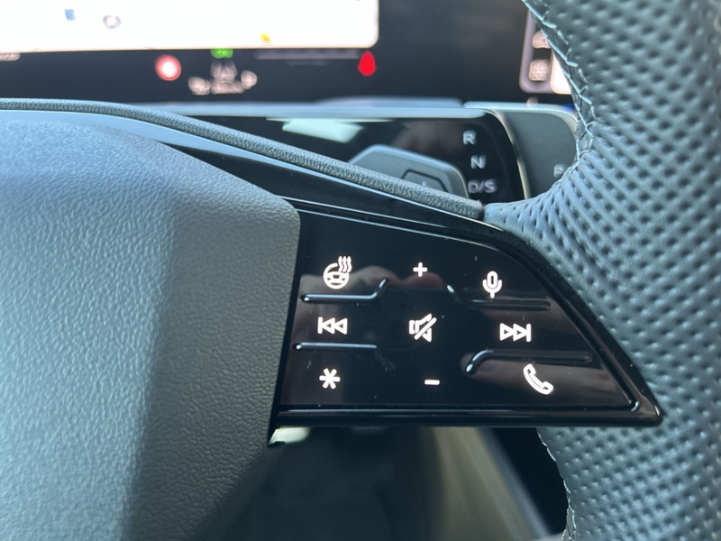 Audi Q3 Sportb TFSI quat Stronic Sportpaket+Panodach+Navi+ — photo 22