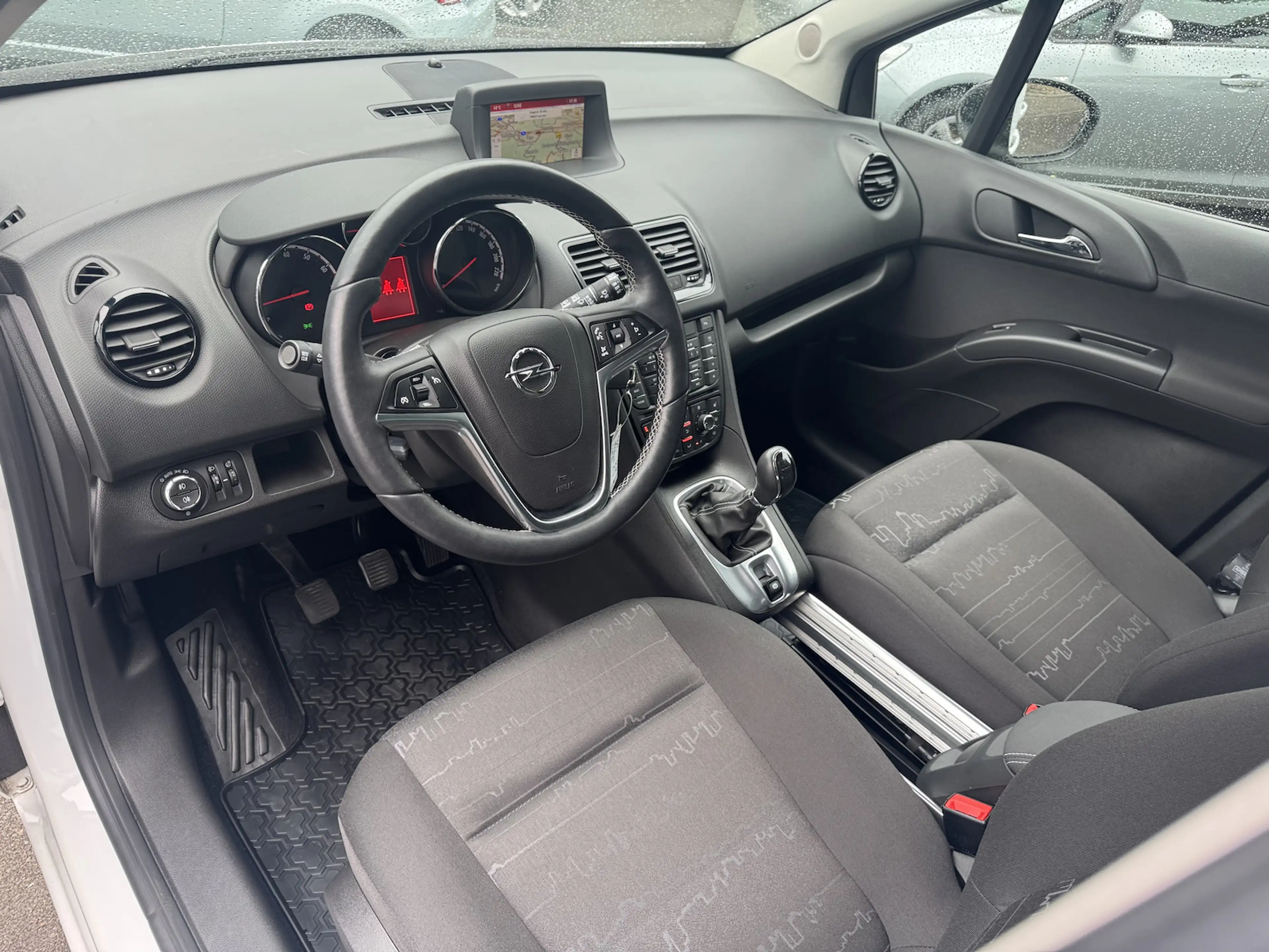 Opel Meriva 1.4 *Color Edition* Navi*Panoramadach* — photo 13