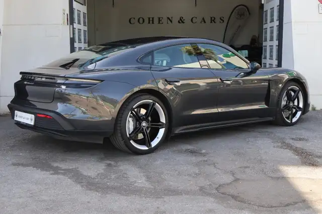 Porsche Taycan view 6